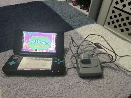 Used new nintendo 2ds - new,