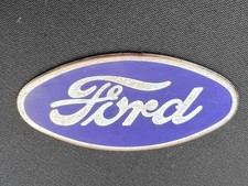 FORD MODEL A ROADSTER SEDAN