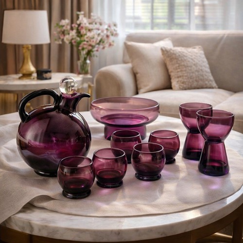Vintage cambridge red purple - red,