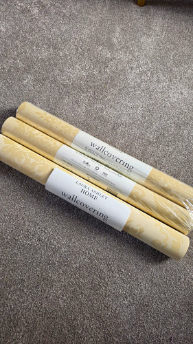 Laura ashley delancy gold - delancy,