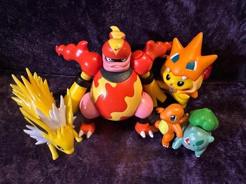 Job lot pokémon figures - lot, –
