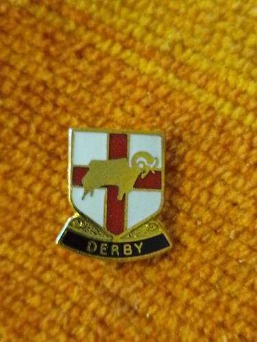 Derby county pin - -,