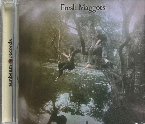 Fresh maggots - -,