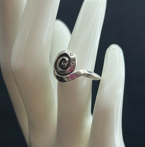Hand crafted twisted swirly - crafted,