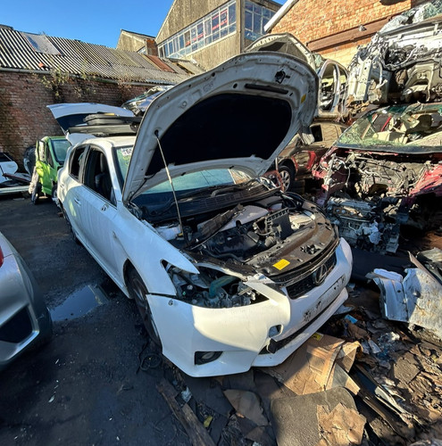 Genuine lexus ct200 1 - ct200, 1.8