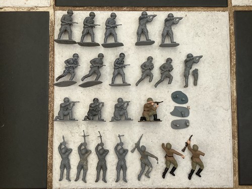 Airfix plastic toy soldiers - plastic,