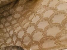 Gold Damask Silk W137cms 10.8