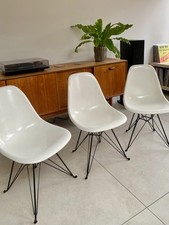 Eames modernica case - case, study