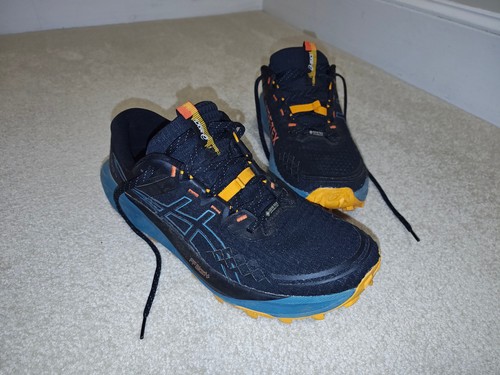 Size asics gel trabuco - 10,