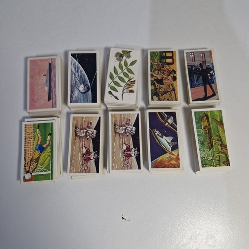 Brooke bond tea cards - bond,