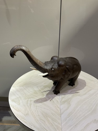 Elephant figurine hand carved - figurine,