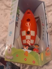ELC Happyland Lift Off Space Rocket Spaceship + figures -  brand new 