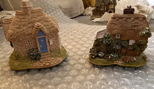 Lilliput lane hand - lilliput, painted