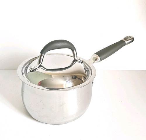 Prestige saucepan with lid - ,