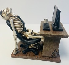 Skeleton Halloween Decoration