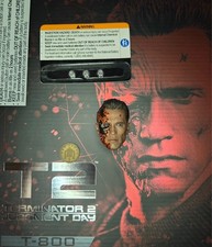 Hot Toys T2 T-800 Battle