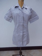 Work In Style Nurses Tunic Size 34 Grey White Trim Short Sleeves Pockets
