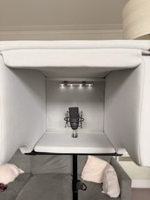 Isovox 2 Portable Recording Booth with Stand