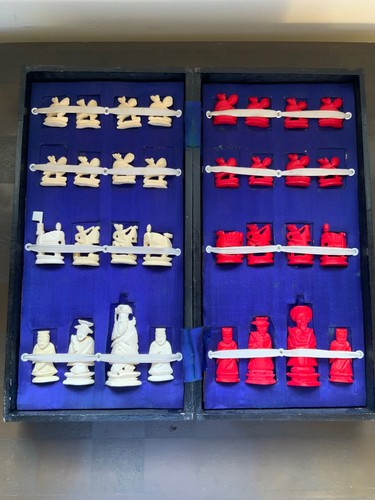 Rare antique chess set - chess,