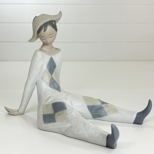 Lladro little wistful - little, "wistful
