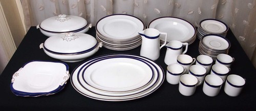 Large old dinner set pieces - large, 57