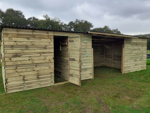 Field shelter with store - shelter, room