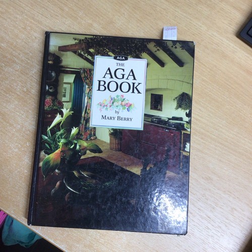 The aga book - mary, berry