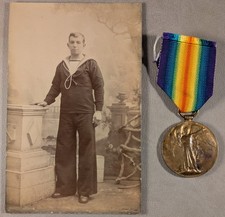 World War 1 Royal Navy Reserve Victory Medal Harry Moul (Gosport)