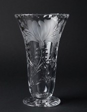 Stuart crystal signed - stuart, etched