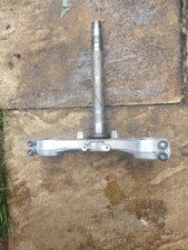 SUZUKI BANDIT 1200 MK2 BOTTOM YOKE 