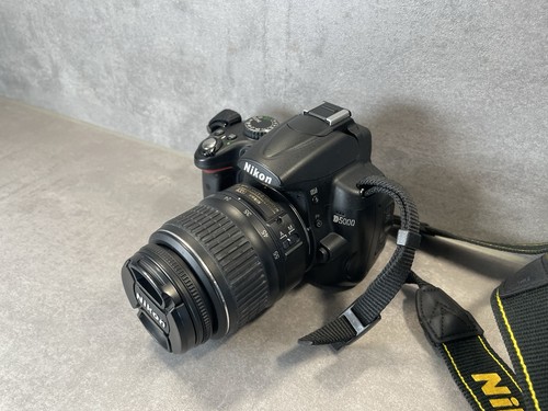Nikon d5000 dslr - nikon,