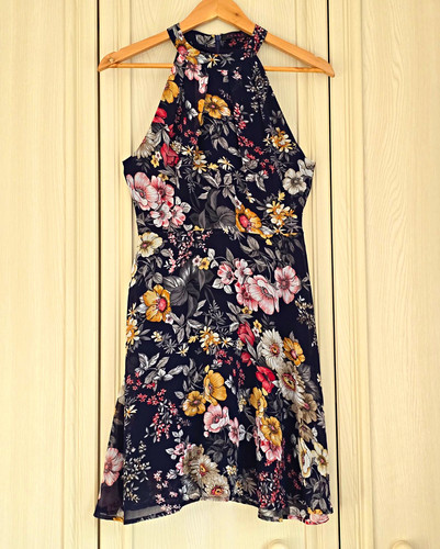 Tenki navy floral - tenki, neck