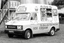 THH Truck Photos - Bedford - Lewis Bros Ice Cream Van.