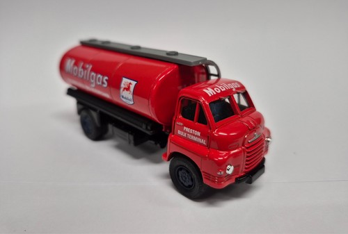 Lledo vanguards big - vanguards,