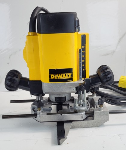 Dewalt dw615 plunge router - dw615,