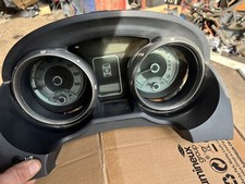 AUTO SPEEDO COMBINATION METER