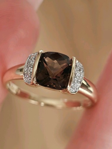 9ct yellow gold - 💎,