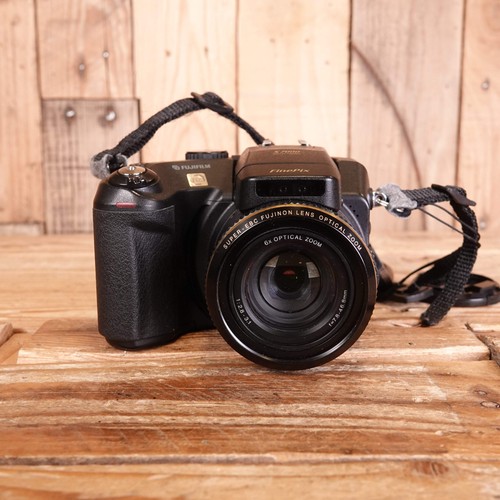 Faulty fujifilm finepix s7000 - finepix,