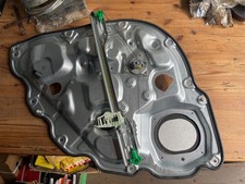 Fiat Idea NEW GENUINE right rear door manual window regulator 71734850 21A