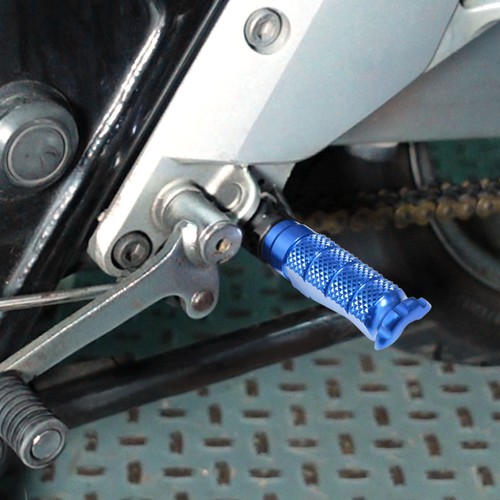 Fight blue front - front, pegs