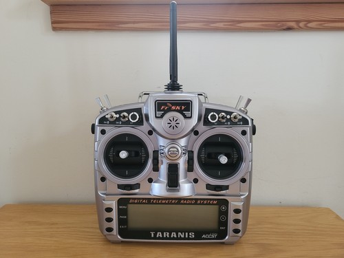 Frsky taranis x9d 4ghz - frsky,