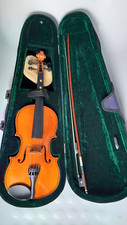 Skylark 1/2 student violin