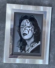 Ace Frehley KISS - Rare 6x4 Photo Hotter Than Hell Photoshoot in Silver Frame
