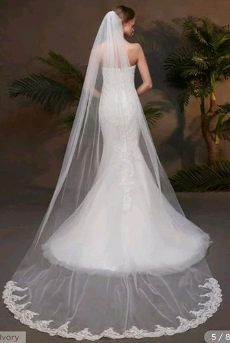 Chapel length lace detail - chapel,