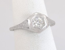 Antique Art Deco .28ct Diamond 14K White Gold Solitaire Engagement Ring Sz 6.25