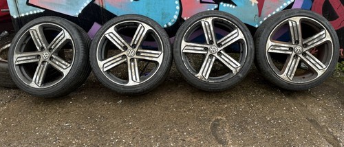 Genuine volkswagen golf - genuine, r