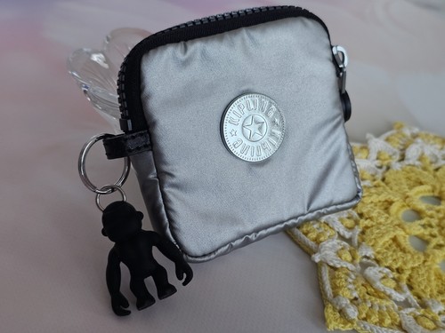 Kipling small puffed silver - kipling,