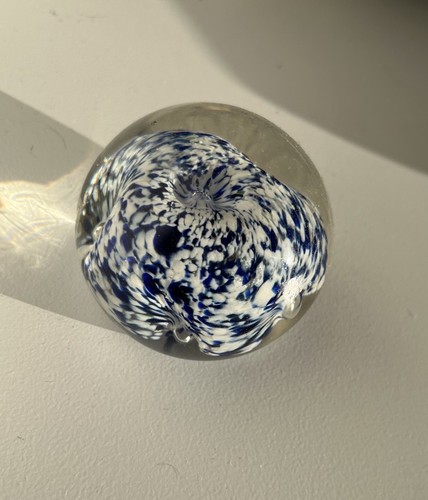 Vintage art glass - art, white