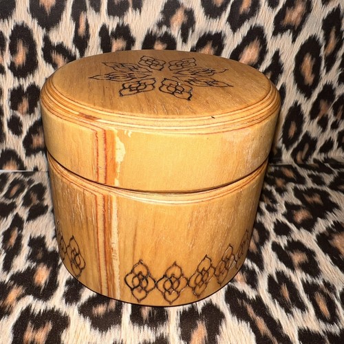 Handmade wooden round trinket - wooden,