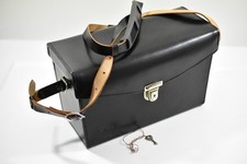 LEITZ LEICA 14819 UNIVERSAL BLK OUTFIT CARRYING CASE III & LEICAFLEX INSERT III